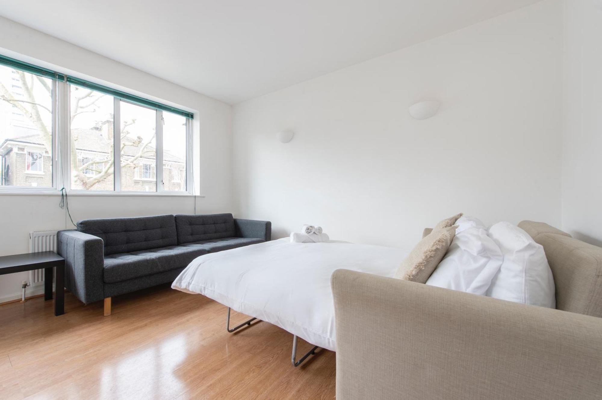 Modern Luxury Apartment By Bow Road Station London Eksteriør bilde